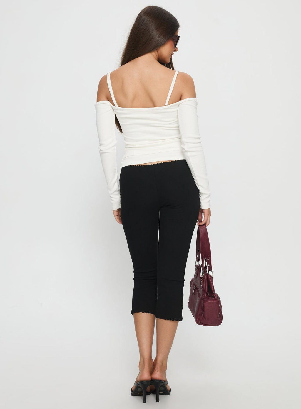 Women's Baseline Rib Capri Pants Black | Pants in ribbed detail & capri-style fit 4