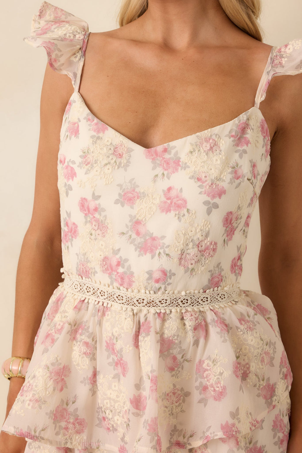 Women's Blissful Garden Light Pink Floral Flutter Sleeve Maxi Dress | 100% Polyester 2