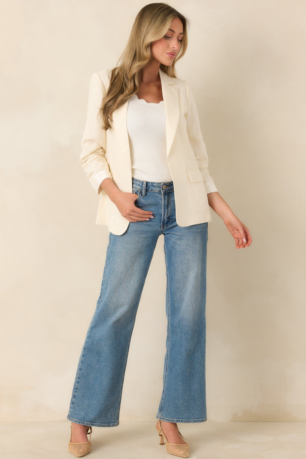 Women's Boardwalk Executive Ivory Linen Blend 3/4 Sleeve Blazer | 47% Rayon 7