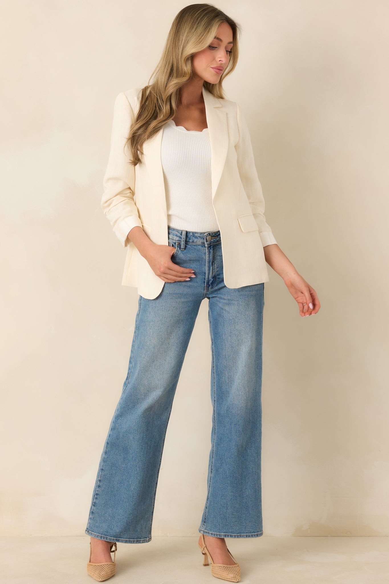 Women's Boardwalk Executive Ivory Linen Blend 3/4 Sleeve Blazer | 47% Rayon 7