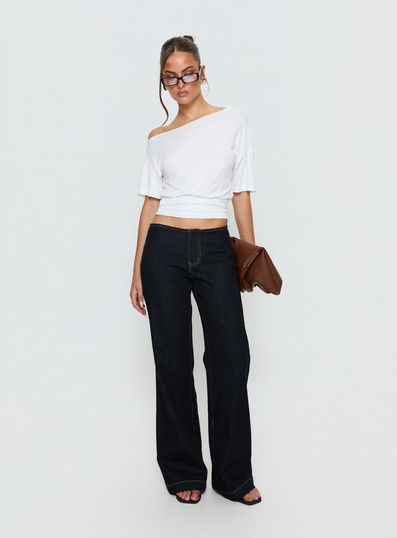 Women's Buenos No Waist Low Rise Straight Leg Jeans Raw Denim | Denim jeans with low-rise & a no waistband design 2