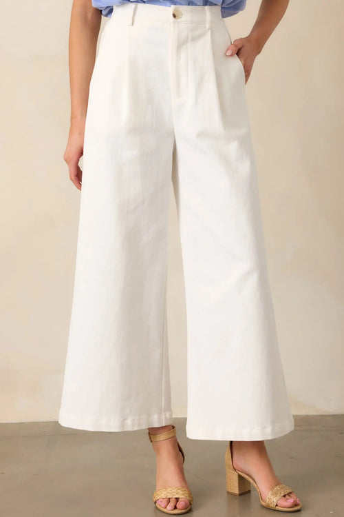 Women's Call It Fate Ivory Wide Leg Cropped Jeans | 97% Cotton & 3% Spandex 0