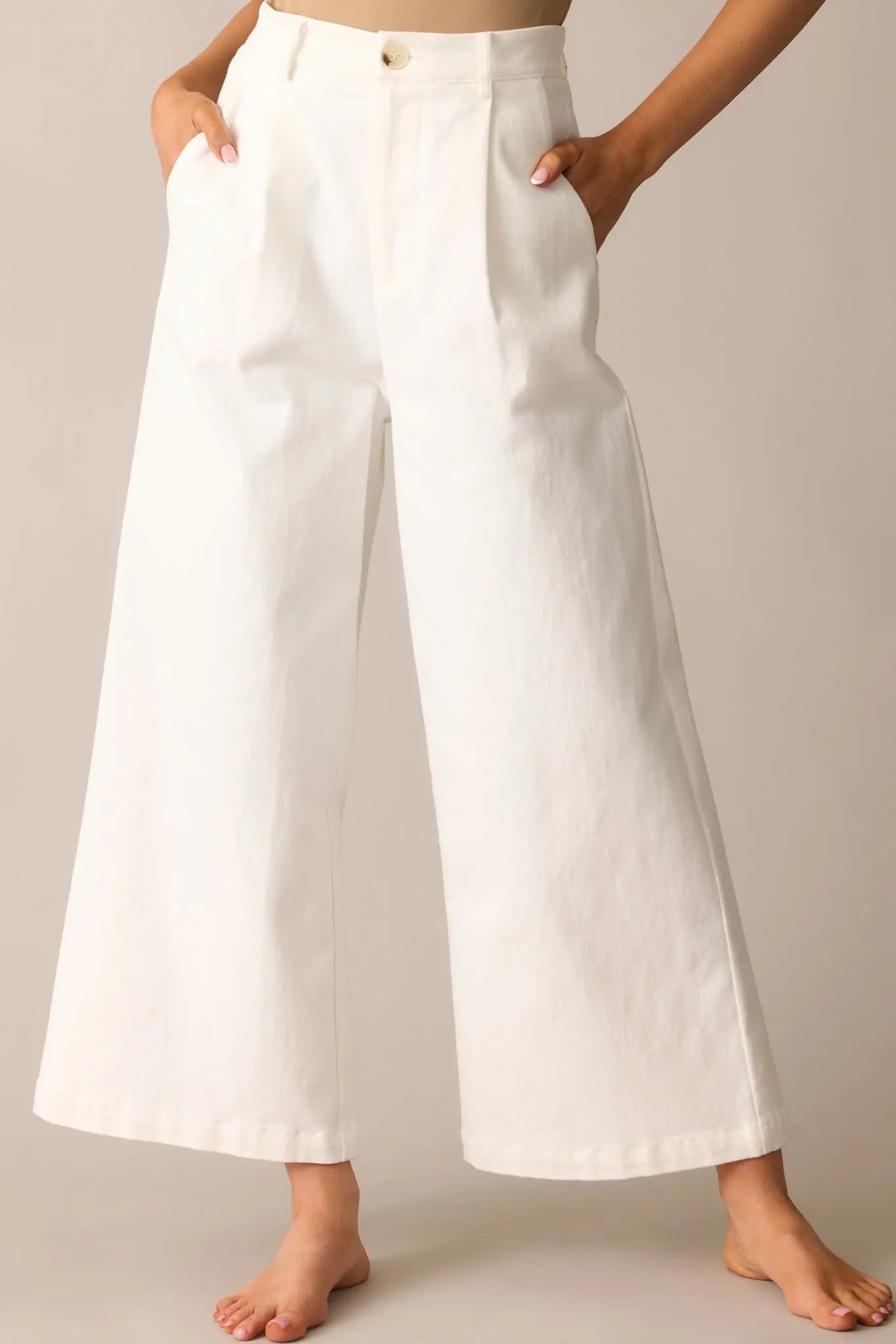 Women's Call It Fate Ivory Wide Leg Cropped Jeans | 97% Cotton & 3% Spandex 2