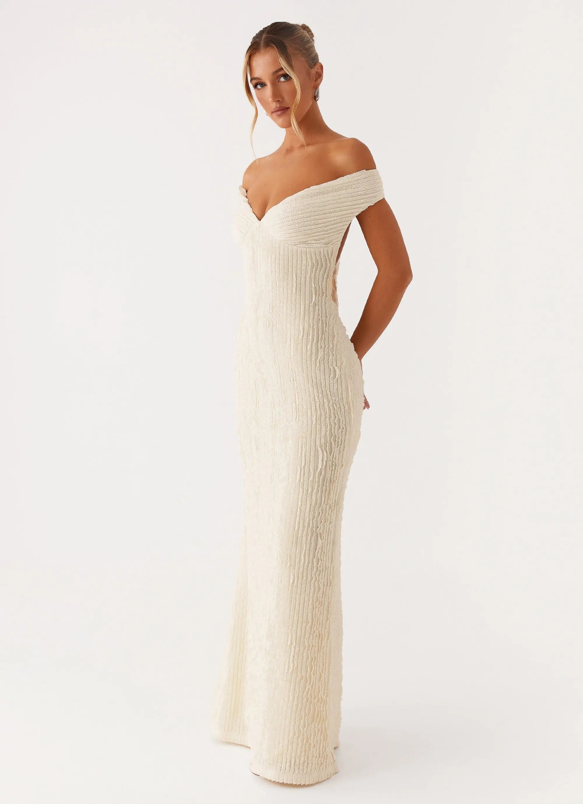 Women's Chantelle Collection | Maxi Dress for Women with Off-Shoulder Design | Elegant Long Dress for Special Occasions  3
