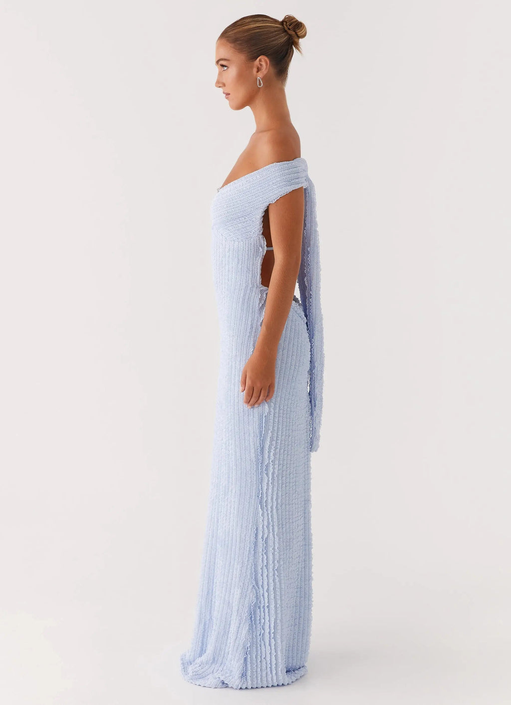 Women's Chantelle Collection | Maxi Dress with Off-Shoulder Neckline | Elegant Fit for Timeless Style - Women's | Off-sh 2