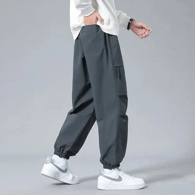 Women's Crest Utility Joggers | Lightweight 1
