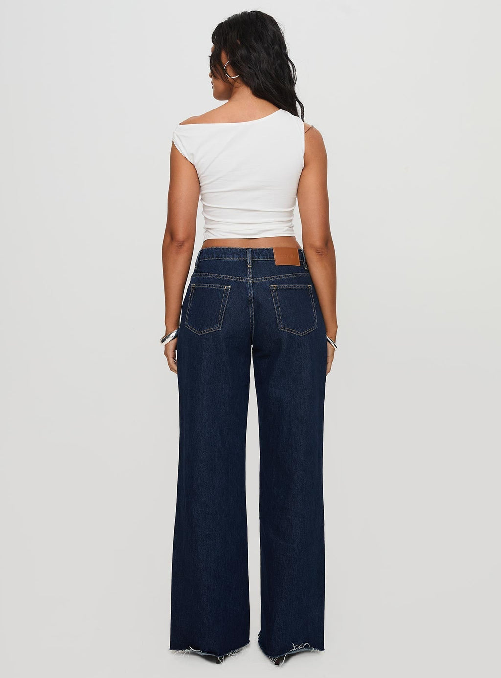 Women's Darla Low Rise Straight Leg Jean Dark Blue Wash | Low-rise straight leg denim jeans 4