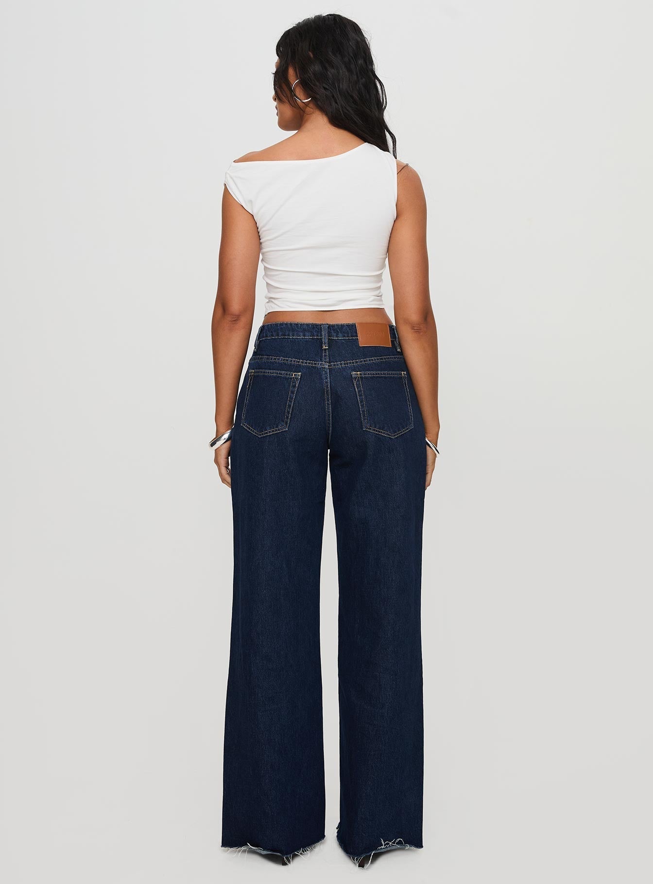 Women's Darla Low Rise Straight Leg Jean Dark Blue Wash Petite | Princess Polly Petite 4