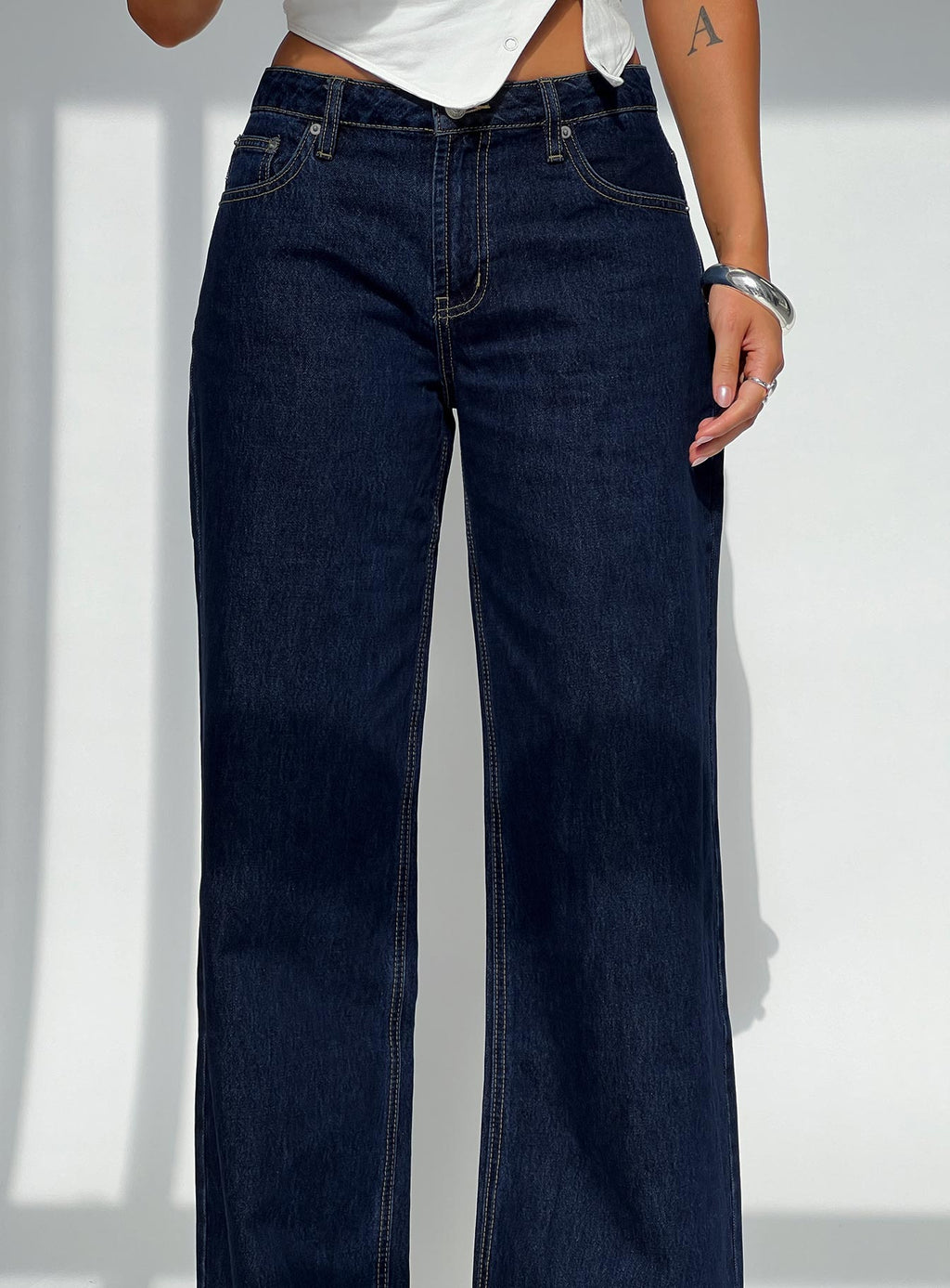 Women's Darla Low Rise Straight Leg Jean Dark Blue Wash Petite | Princess Polly Petite 7