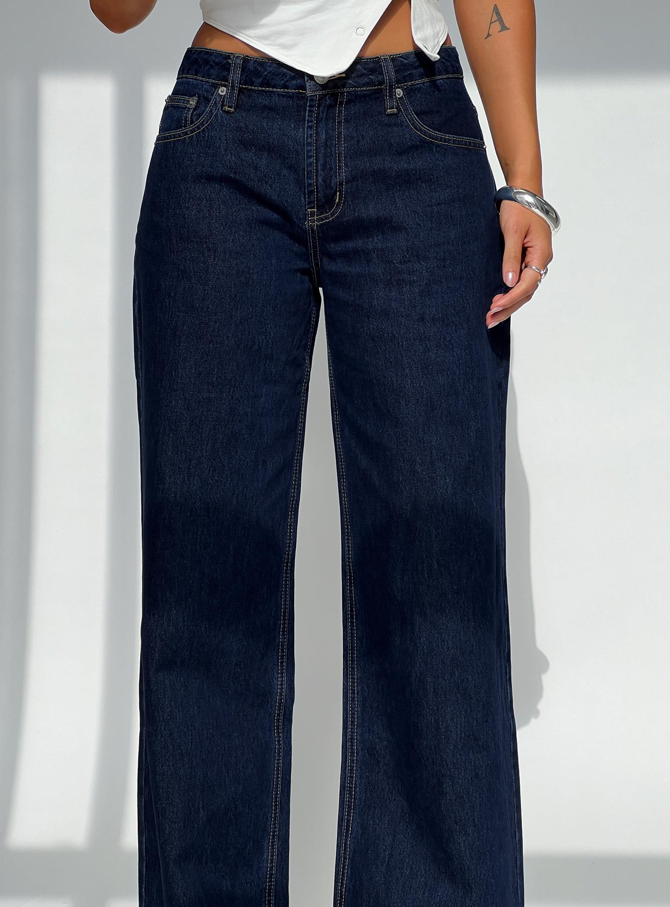Women's Darla Low Rise Straight Leg Jean Dark Blue Wash Petite | Princess Polly Petite 7