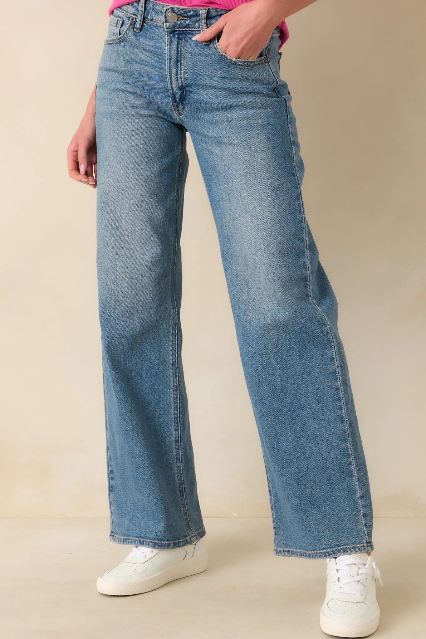 Women's Day Dreaming Medium Wash Wide Leg Jeans | 95% Cotton 3