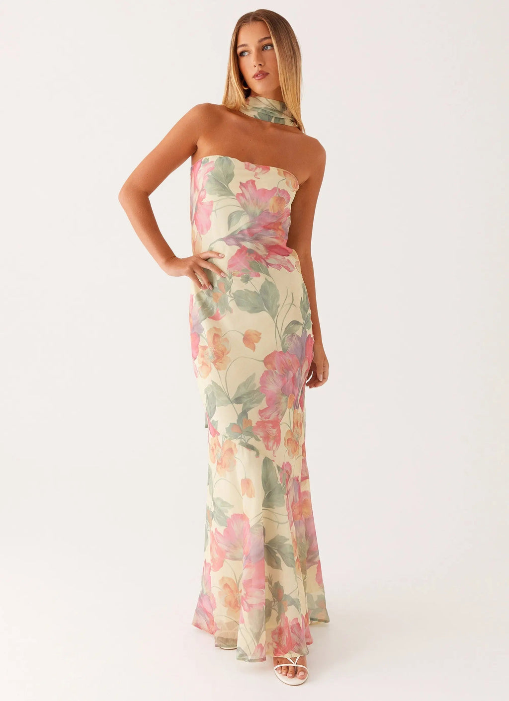 Women's Elegant Maxi Dress | Strapless Floral Design with Matching Scarf | Perfect for Evening Events - Women's | Maxi l 4