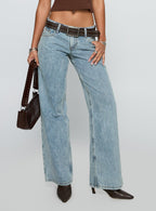 Women's Ellanor Low Rise Straight Leg Light Blue | Low-rise slouch denim jeans 1