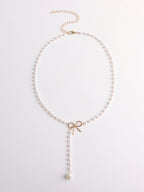 Emma | Exquisite Pearl Bow Necklace with Zirconia Accents 2