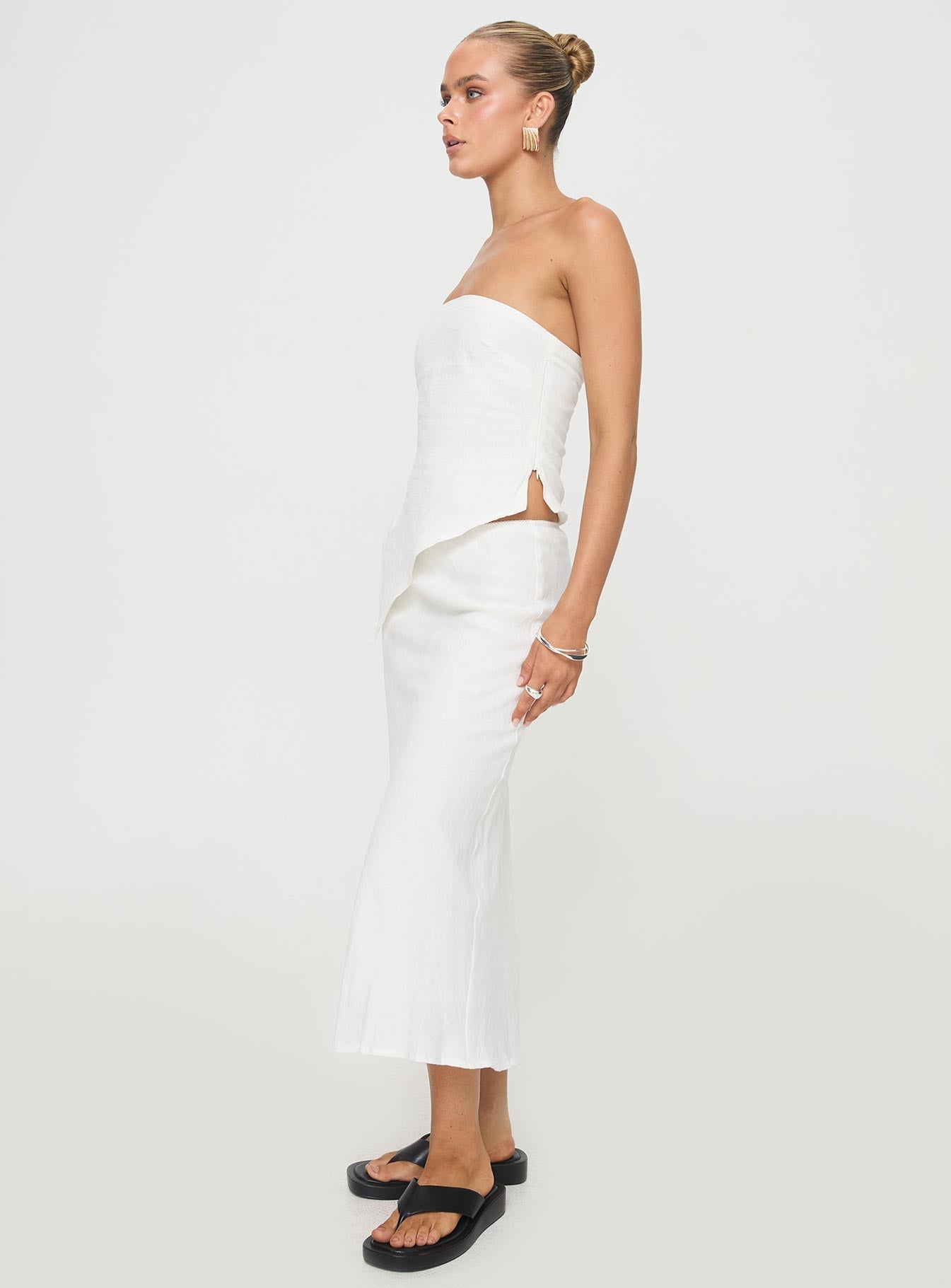 Women's Ermias Linen Blend Midi Skirt White | Low rise Midi skirt with elasticated waistband 3