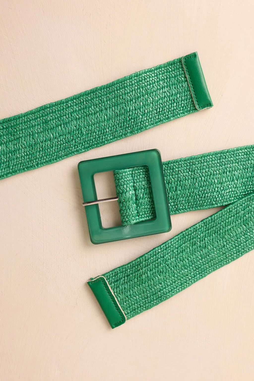 Women's Everything Falls Into Place Kelly Green Woven Straw Belt | This Belt Measures: 40.5" in Length 1