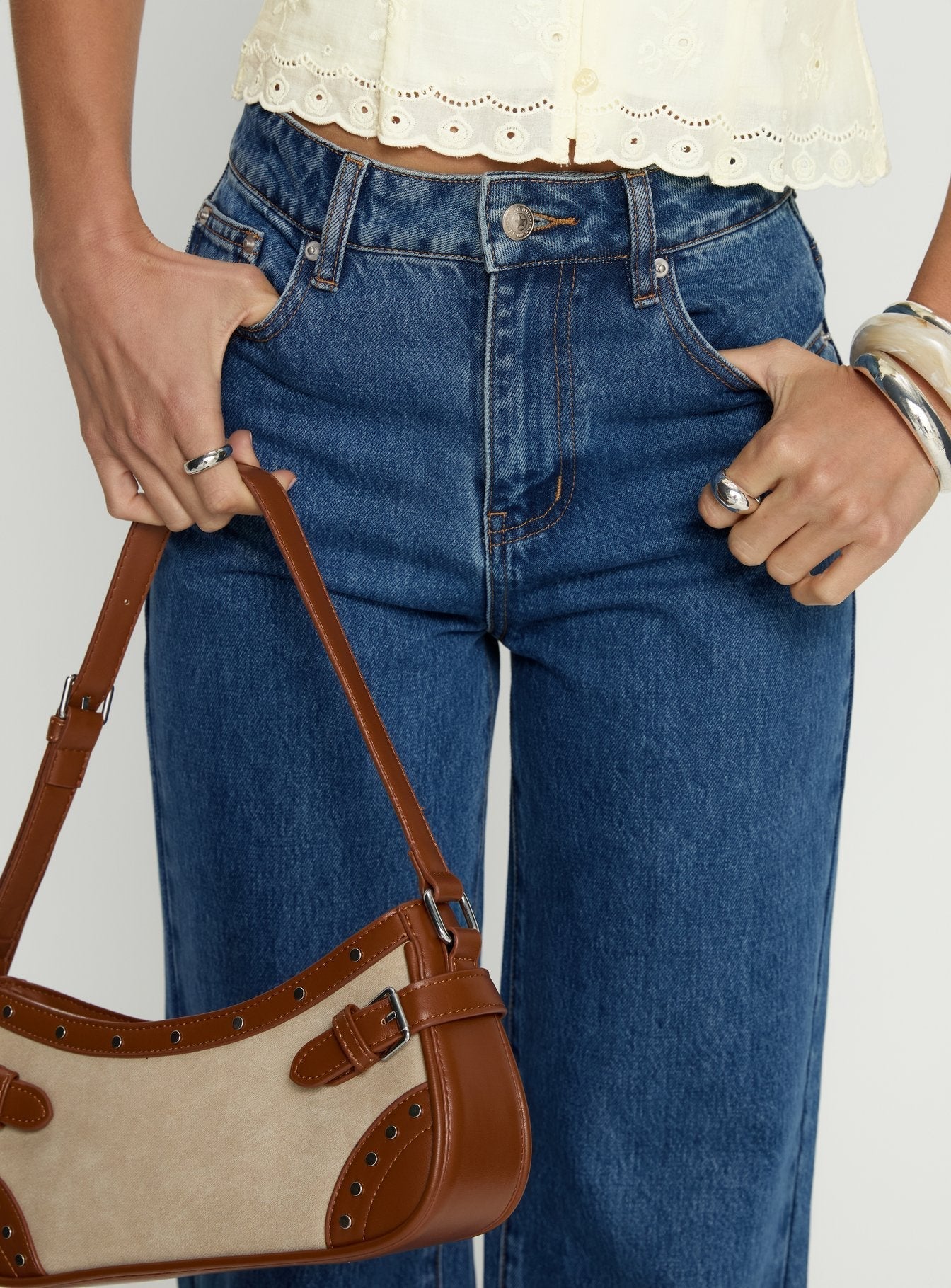 Women's Goldie High Rise Wide Leg Jeans Mid Blue Wash | Denim jeans with a wide-leg cut & high-rise fit 4