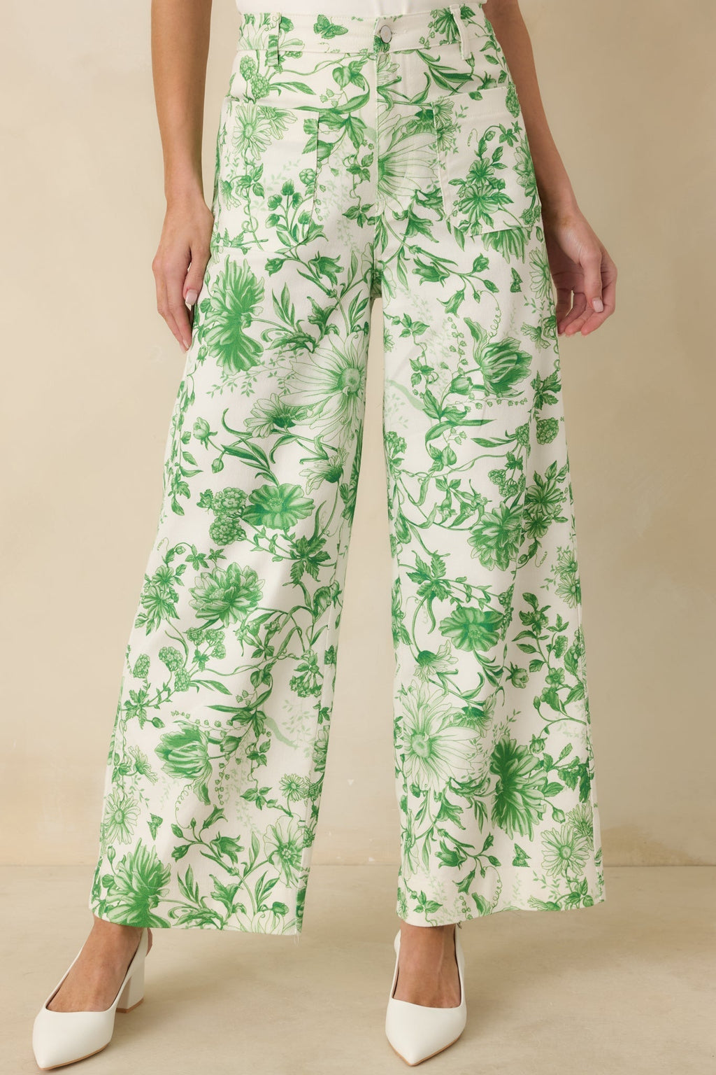 Women's Grow Your Own Way Green Floral Print Cotton Wide Leg Pants | 95% Cotton & 5% Spandex 3