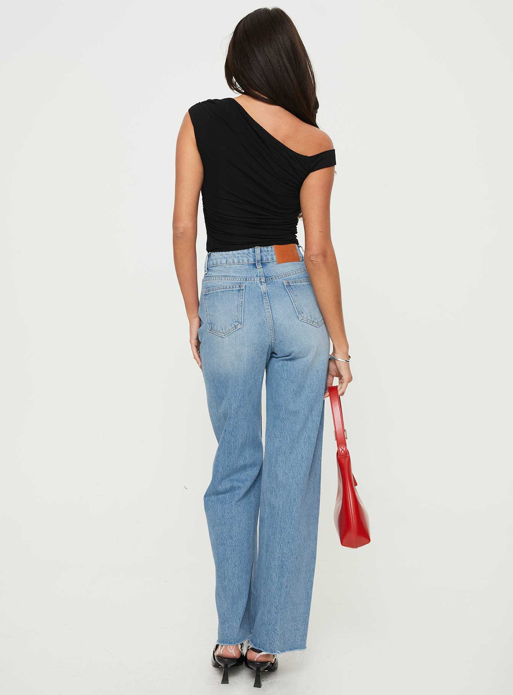 Women's Henesey High Rise Straight Leg Jeans Mid Blue Wash | High-rise straight-leg jeans 4