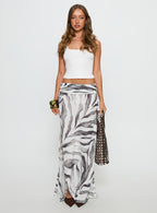 Women's Kiden Split Maxi Skirt Zebra | Maxi skirt in zebra print with split detail 6