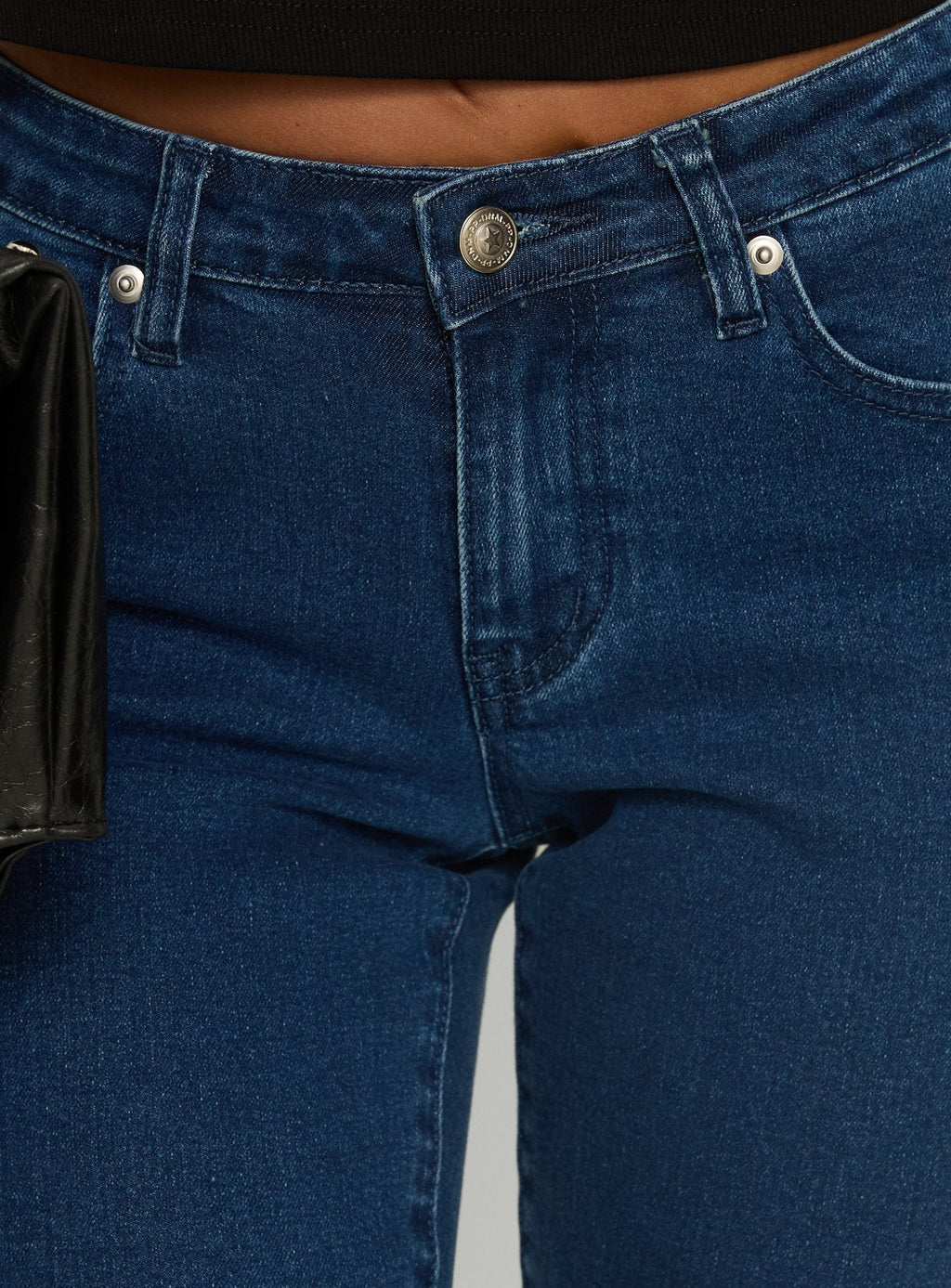Women's Kissimo Kick Flare Capri Pants Indigo Blue | Denim capri pants with flare detail 5