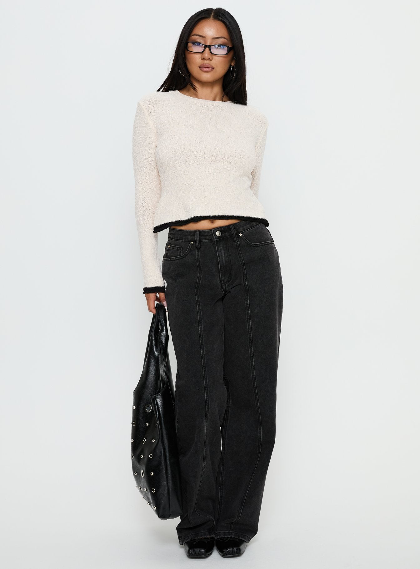 Women's Lando Low Rise Straight Leg Jeans Washed Black | Denim jeans with a low-rise fit & straight-leg cut 3