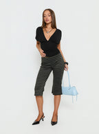 Women's Lights Are Off Capri Pants Multi | Capri pants in multi-print 2