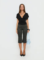 Women's Lights Are Off Capri Pants Multi | Capri pants in multi-print 7