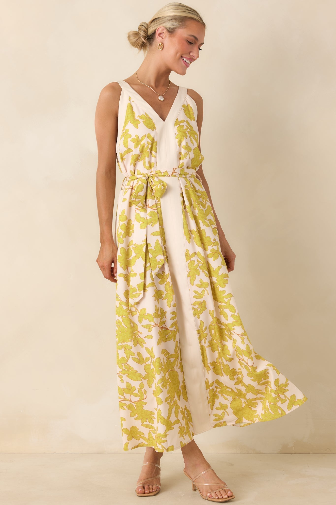 Women's Living For It Light Green & Ivory Floral V-Neck Tie Belt Dress | 100% Polyester Contrast: 100% Polyester 0