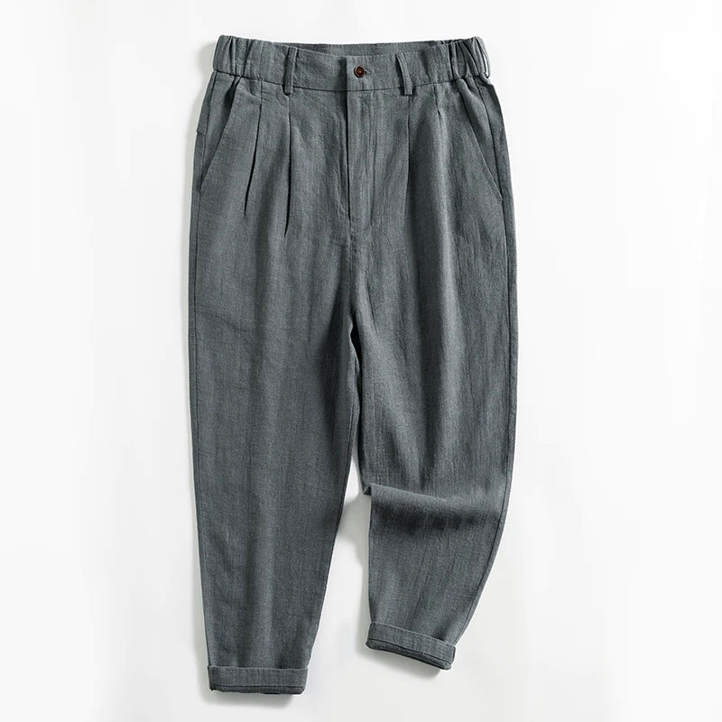 Women's Lorenzo Vitali Calf-Length Pleated Linen Pants | Fit: Regular fit with straight leg 3