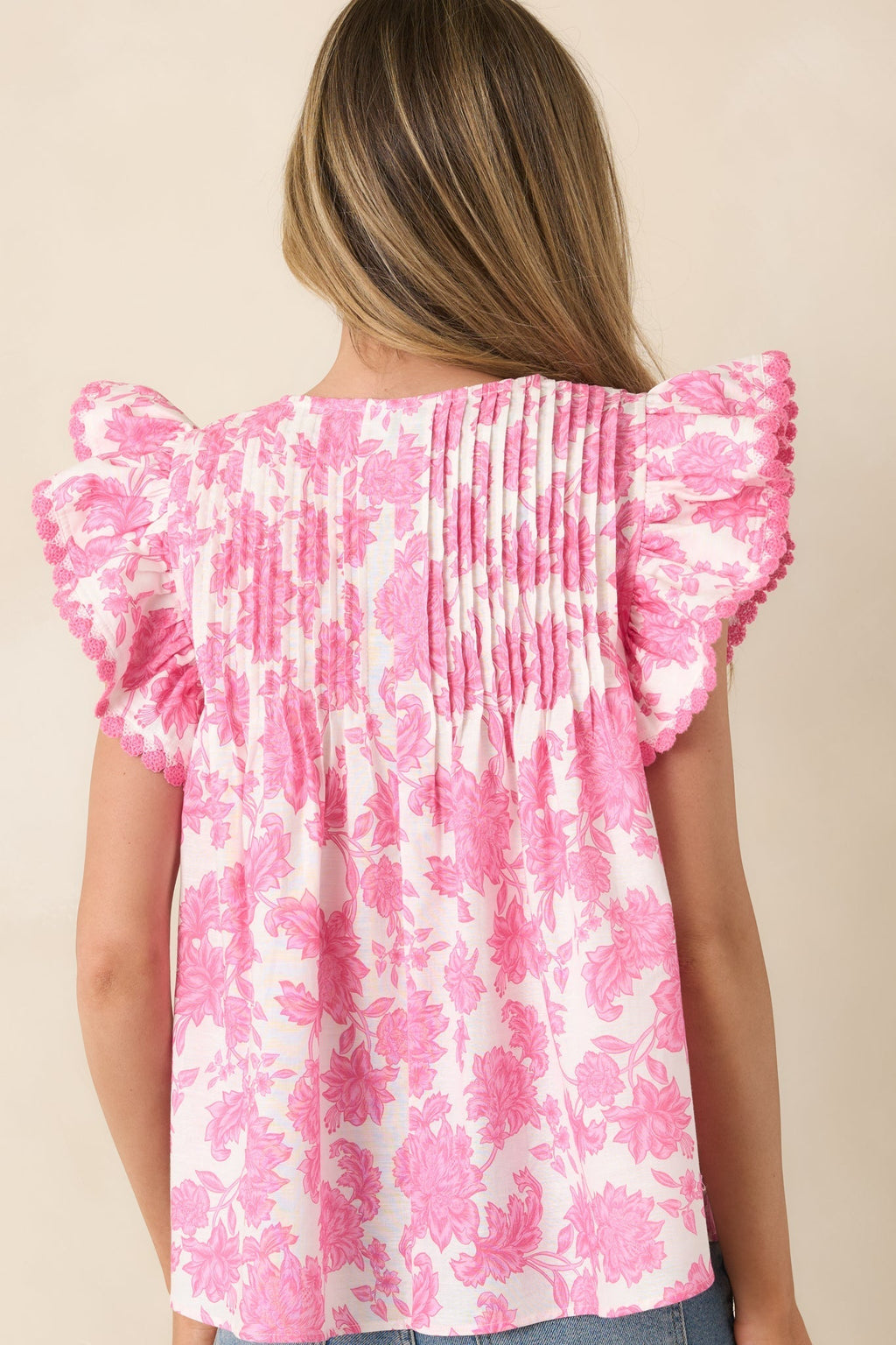 Women's Lovely Little Details Pink & Ivory Floral Cotton Linen Top | Self: 70% Cotton & 30% Linen 7
