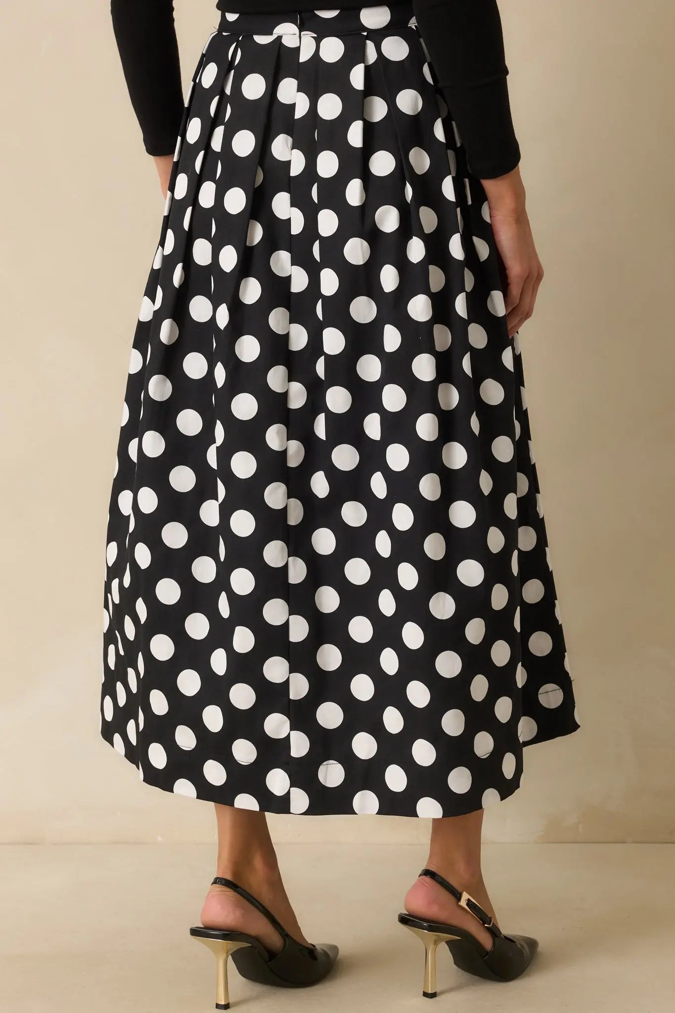 Women's Lovely Little Thing Black Polka Dot Cotton Pleated Maxi Skirt | 95% cotton & 5% Spandex 4