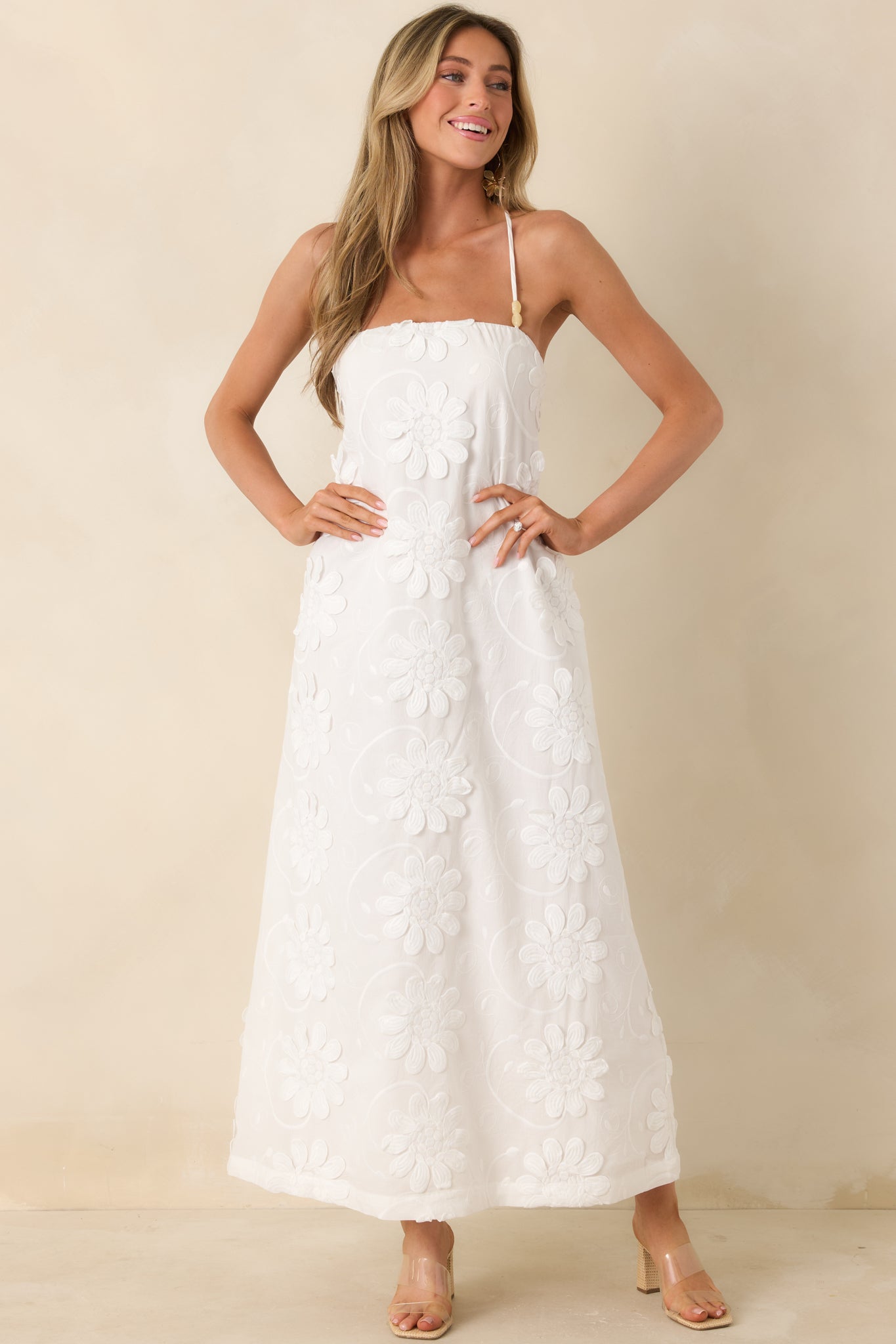 Women's MINKPINK Alessia White Cotton Floral Applique Lace-Back Maxi Dress | 100% Cotton 2