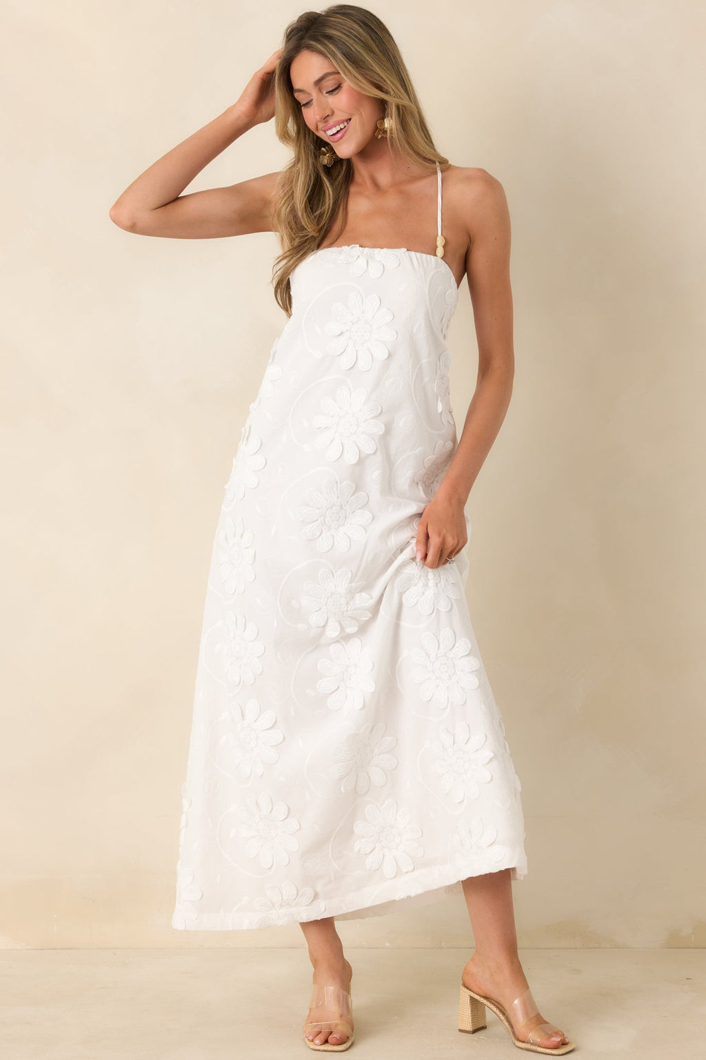 Women's MINKPINK Alessia White Cotton Floral Applique Lace-Back Maxi Dress | 100% Cotton 5