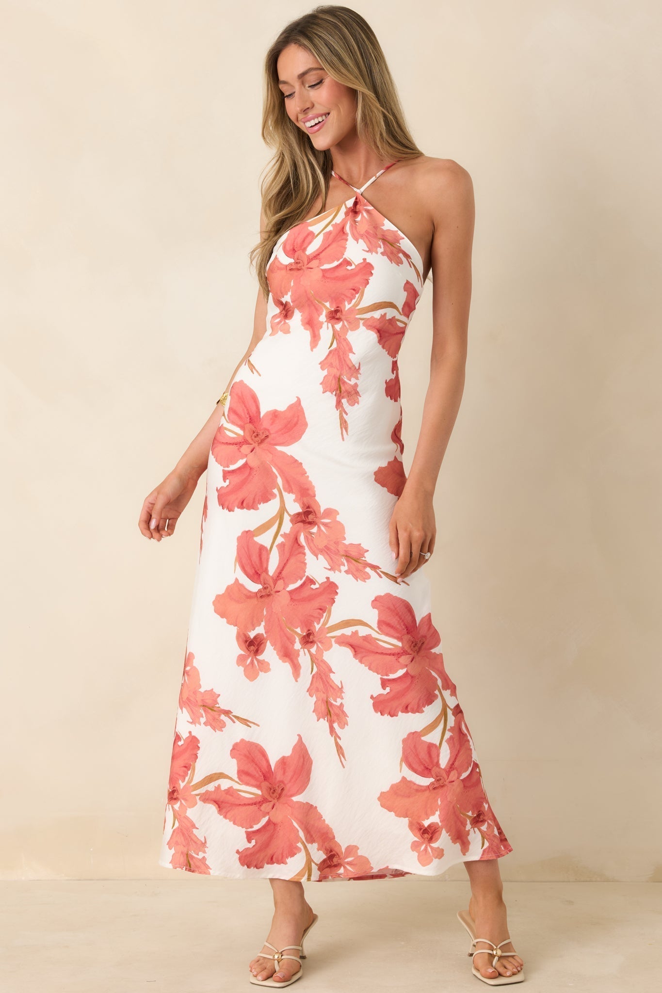 Women's MINKPINK Isla Peach Hibiscus Halter Maxi Dress | 85% Viscose & 15% Polyamide 3