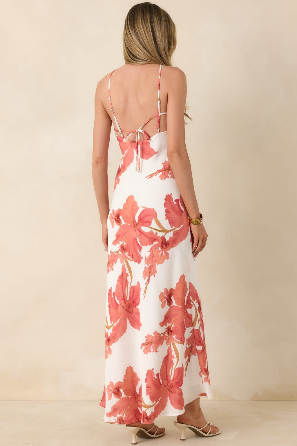 Women's MINKPINK Isla Peach Hibiscus Halter Maxi Dress | 85% Viscose & 15% Polyamide 6