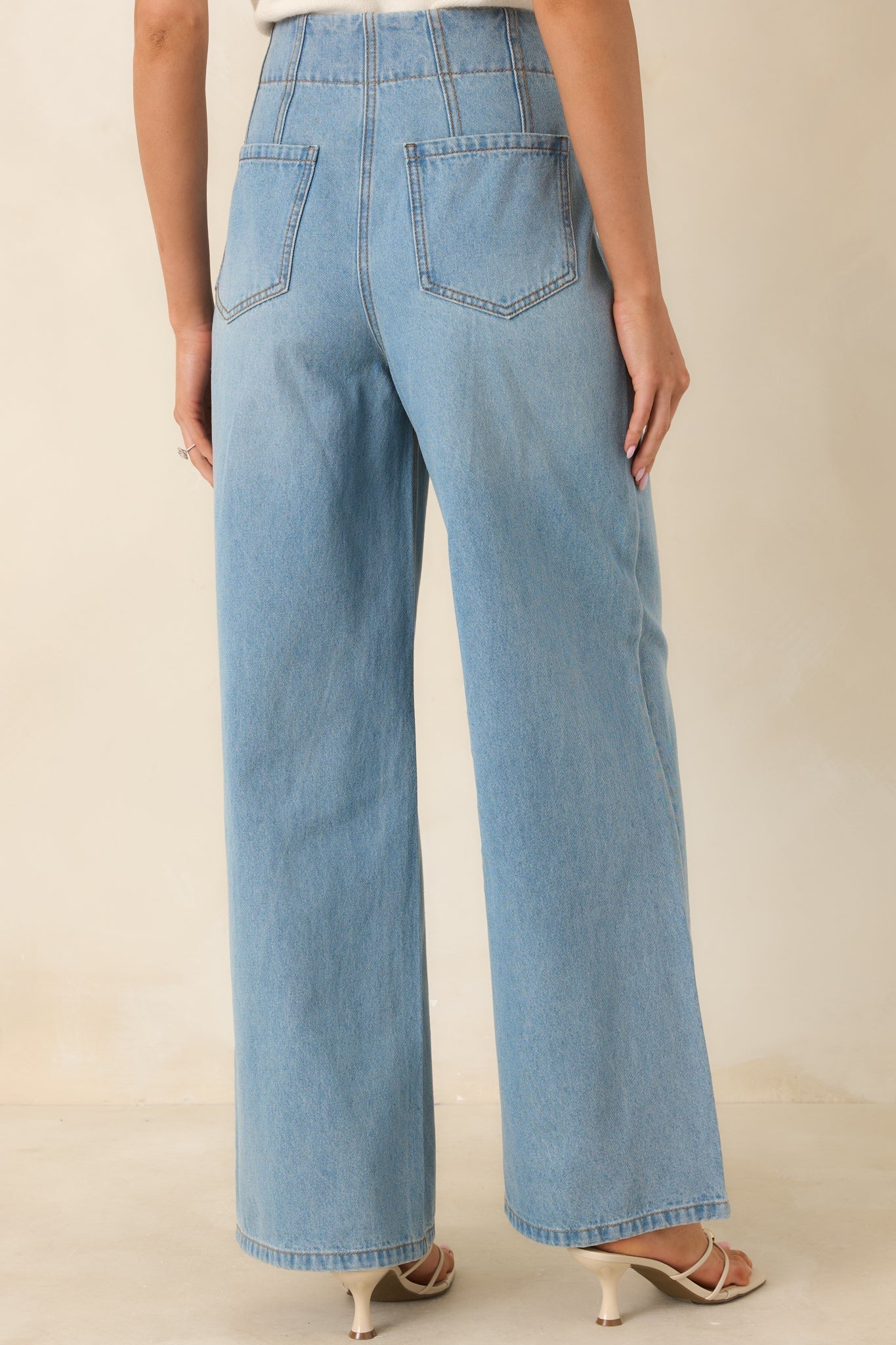 Women's MINKPINK Phoebe Light Wash Straight Leg Cotton Denim Jeans | 90% Cotton 7