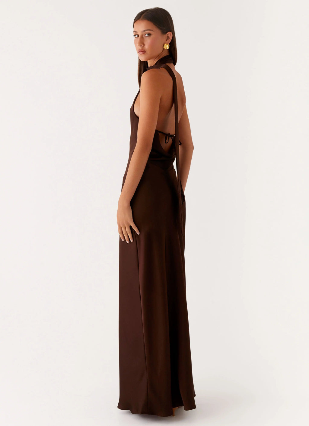 Women's Maxi Dress for Women with Halter Neck Design | Luxurious Satin for Effortless Style | Halter neckline — flatteri 5