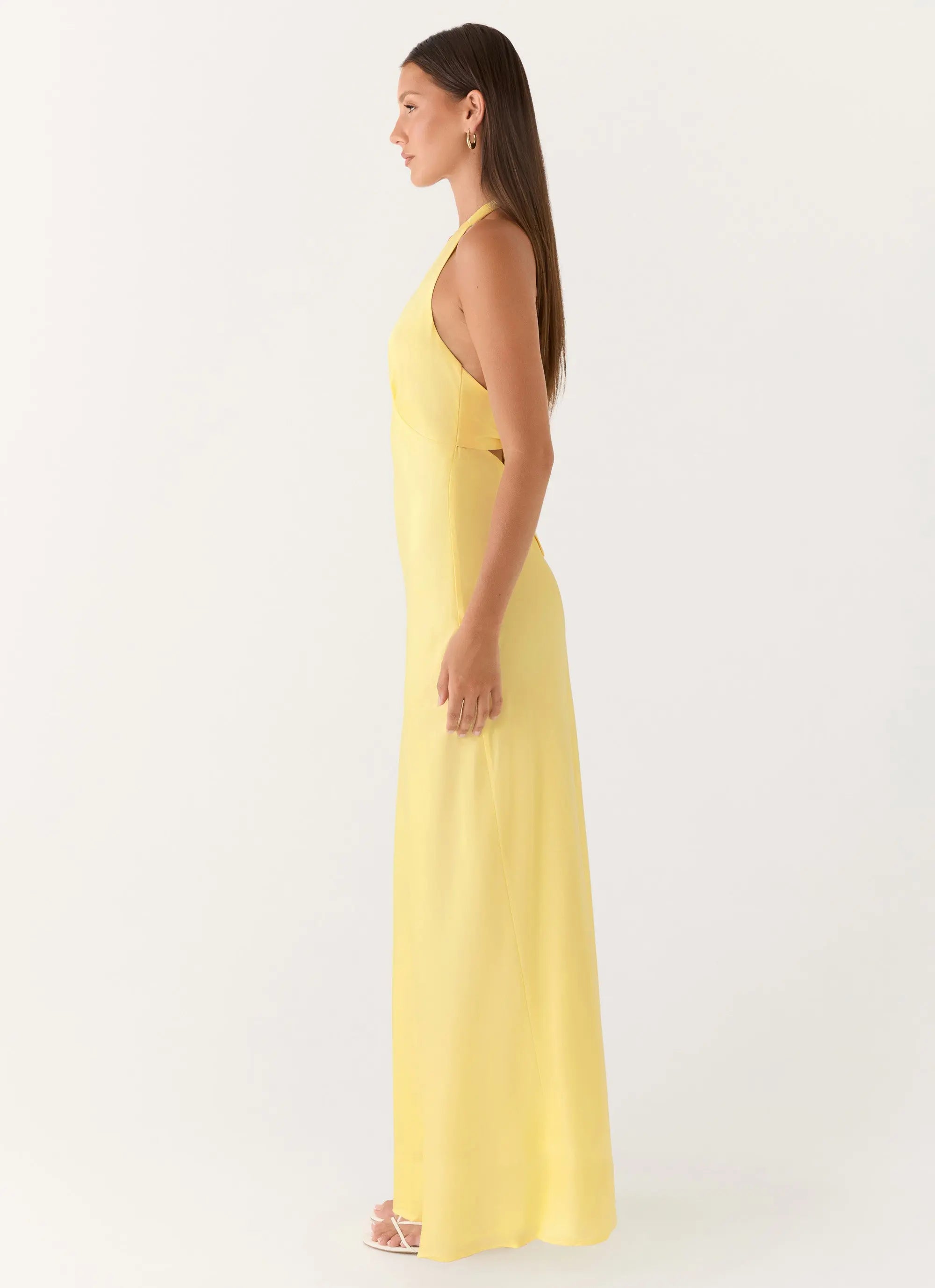 Maxi Dress with Open-Back Halterneck Design | Effortless Style for Any Occasion - Women's 2
