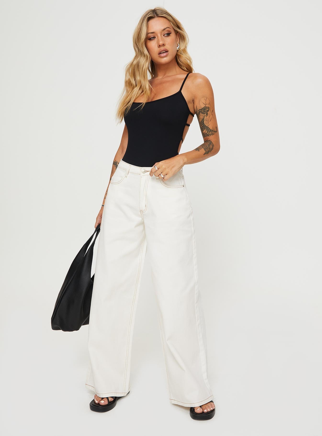 Women's Naylor Mid Rise Wide Leg Jeans Cream Tall | Princess Polly Tall 2