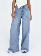 Women's Naylor Mid Rise Wide Leg Jeans Light Blue Wash | Mid-rise wide-leg denim jeans 3