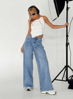 Women's Naylor Mid Rise Wide Leg Jeans Light Blue Wash | Mid-rise wide-leg denim jeans 7