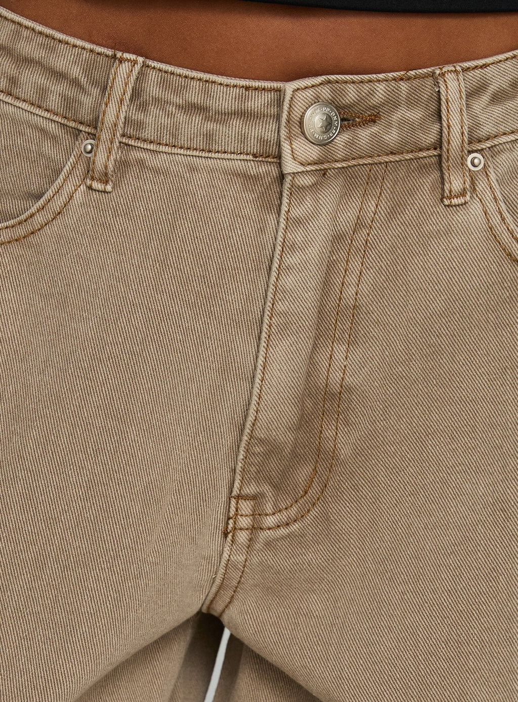 Women's Naylor Mid Rise Wide Leg Jeans Light Brown Wash | Denim jeans with a mid-rise fit & wide-leg cut 5