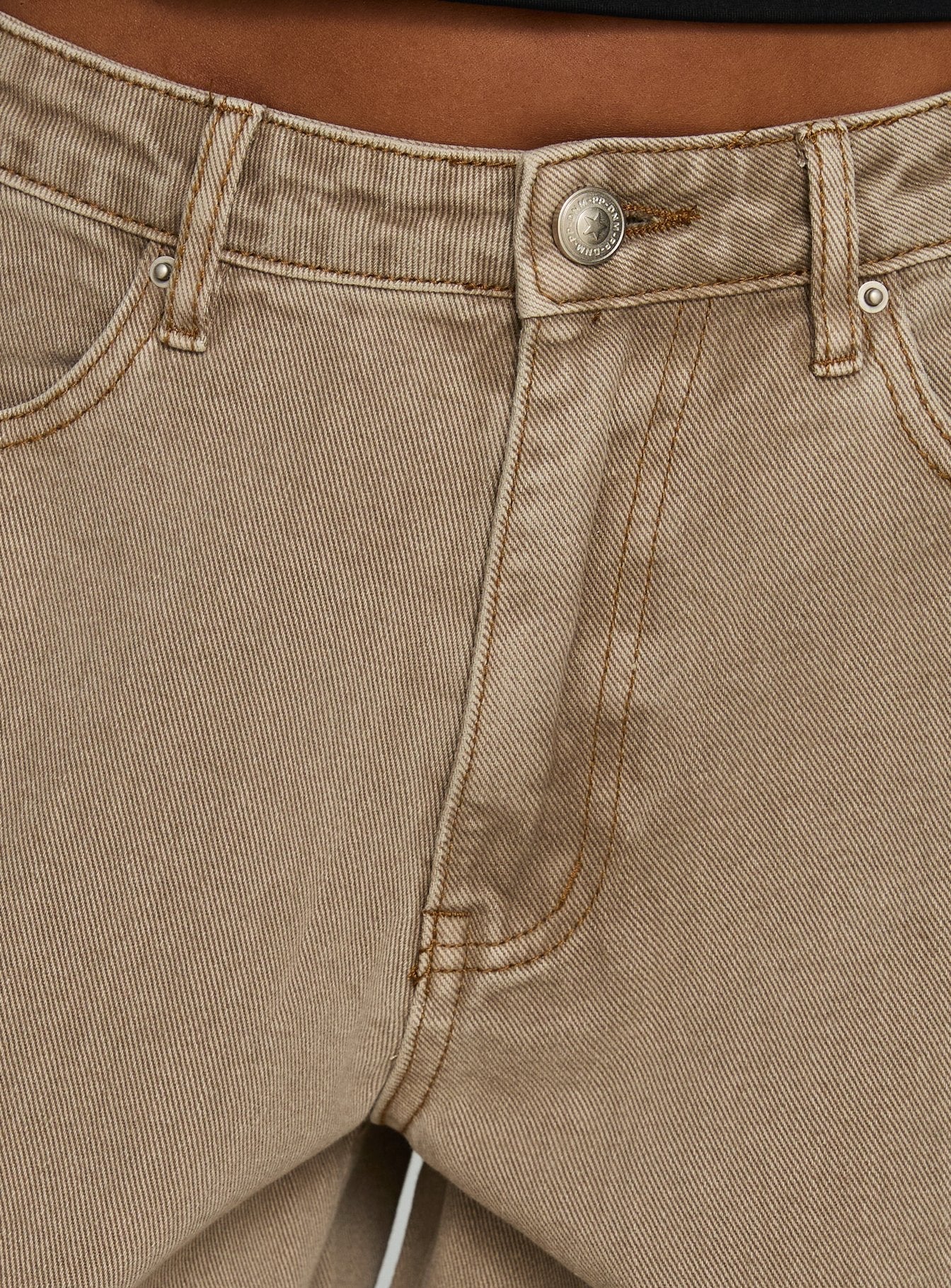 Women's Naylor Mid Rise Wide Leg Jeans Light Brown Wash | Denim jeans with a mid-rise fit & wide-leg cut 5