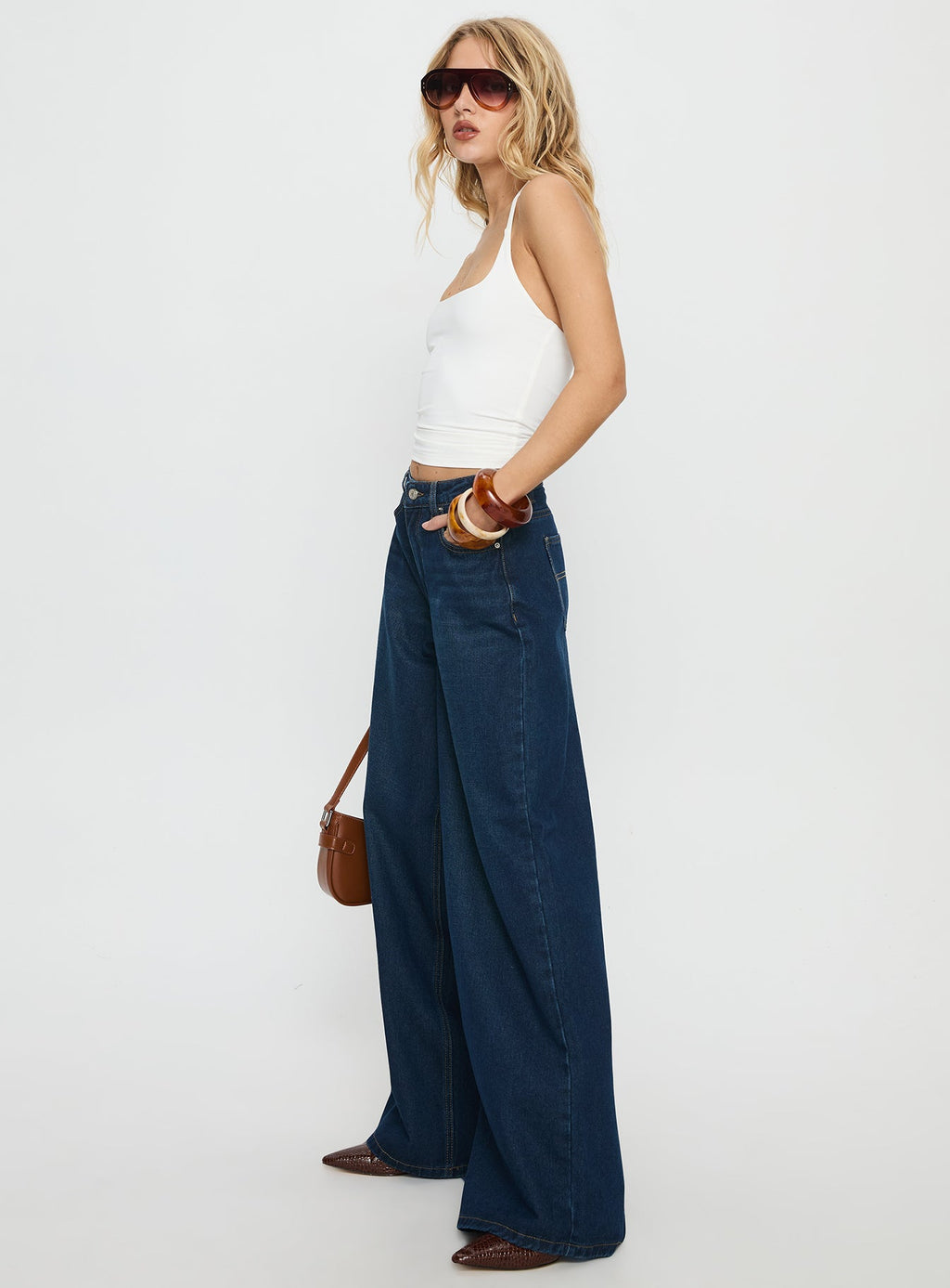 Women's Naylor Mid Rise Wide Leg Jeans Mid Blue Denim | Mid-rise wide-leg denim jeans 3