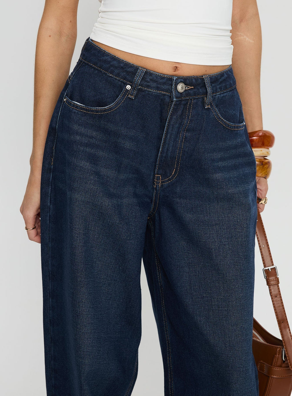 Women's Naylor Mid Rise Wide Leg Jeans Mid Blue Denim | Mid-rise wide-leg denim jeans 5
