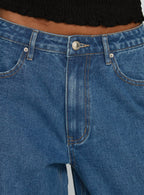 Women's Naylor Mid Rise Wide Leg Jeans Mid Blue Wash | Denim jeans with a mid-rise fit & wide-leg cut 5