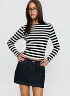 Women's Nickei Denim Mini Skirt Raw Dark Wash | Denim mini skirt with a mid-rise fit 1