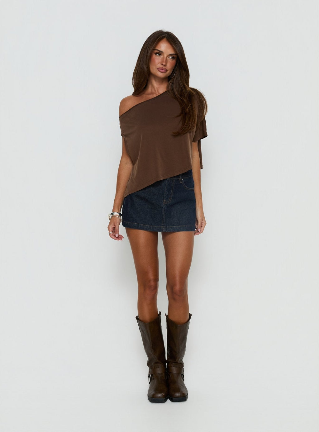 Women's Nicolina Low Rise Denim Mini Skirt Raw Denim | Raw denim mini skirt with a low-rise fit 1