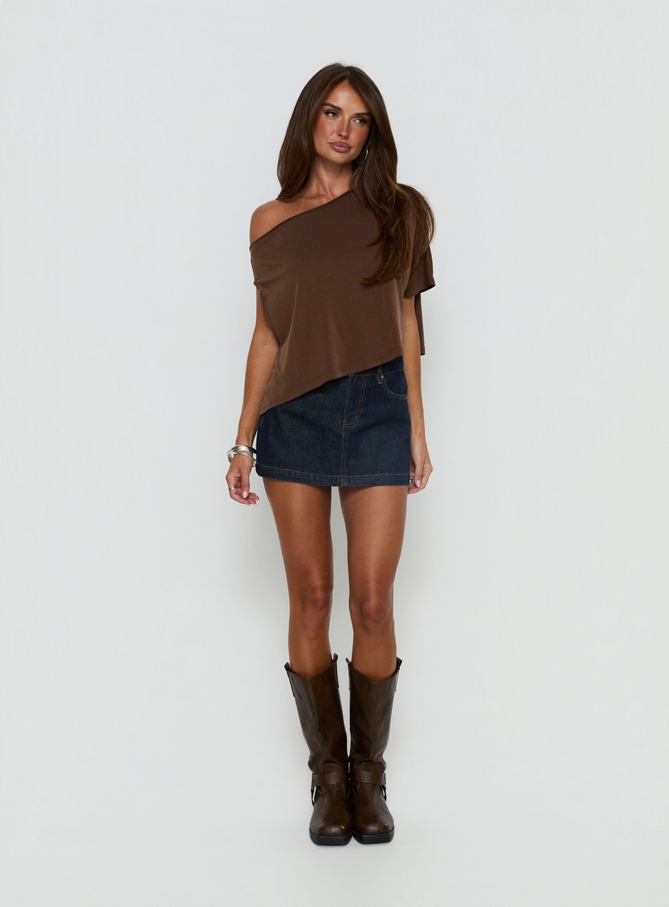 Women's Nicolina Low Rise Denim Mini Skirt Raw Denim | Raw denim mini skirt with a low-rise fit 1